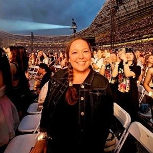 Meet your Posher, Tessa